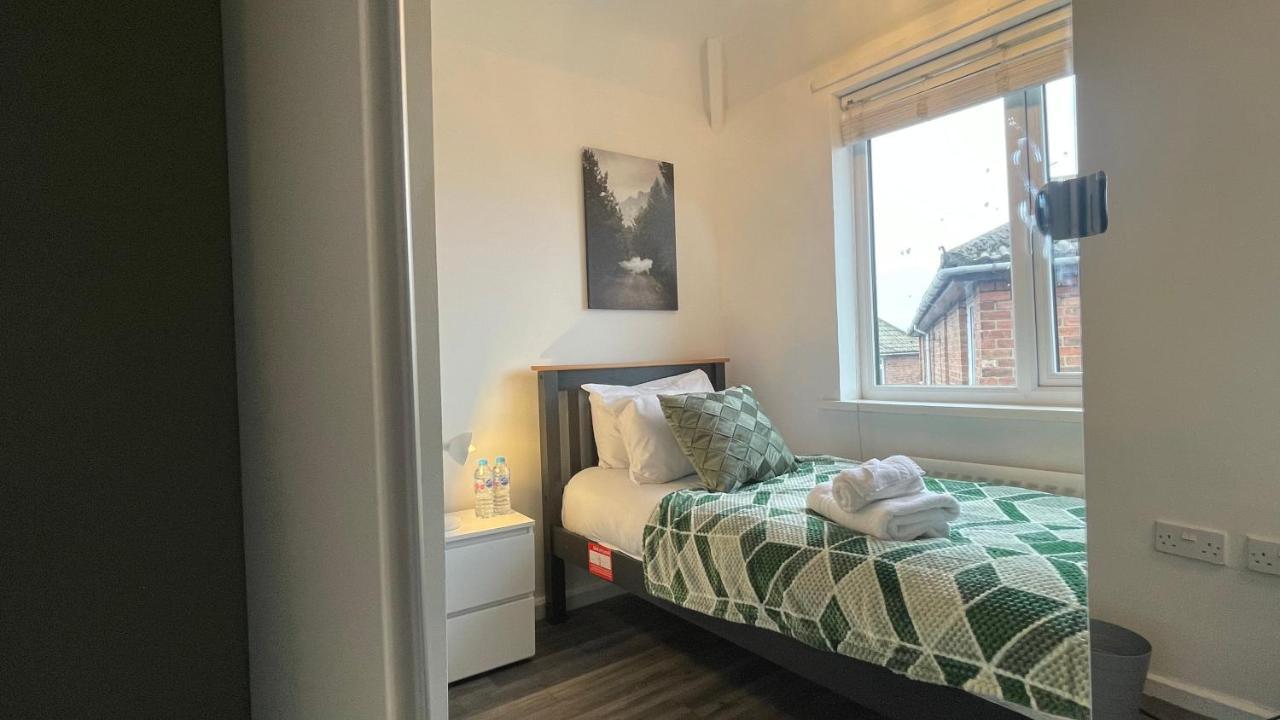 Fully Serviced Three Bed House In דורהם מראה חיצוני תמונה