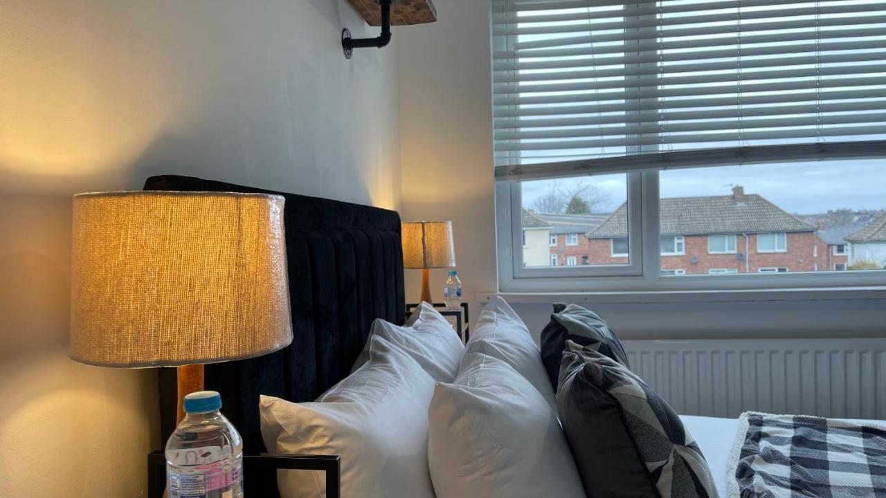 Fully Serviced Three Bed House In דורהם מראה חיצוני תמונה